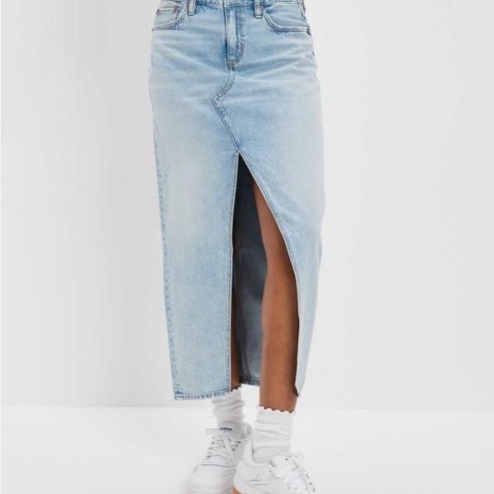 American Eagle Outfitters Light Blue Denim Skirt